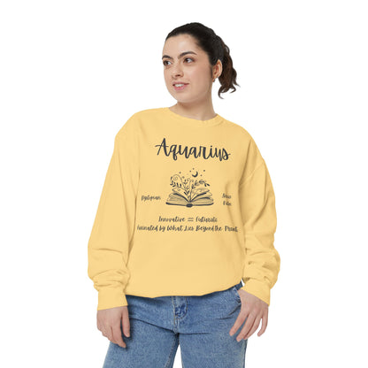 Aquarius Book Lover Sweatshirt, Zodiac Graphic Top, Literary Gift, Astrology Pullover,