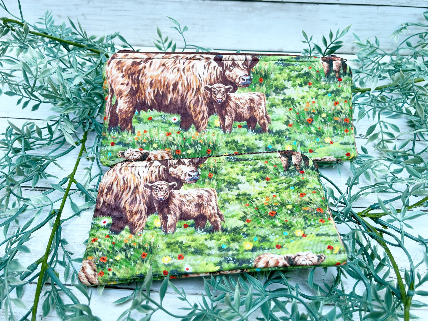 Highland Cow Zipper pouches