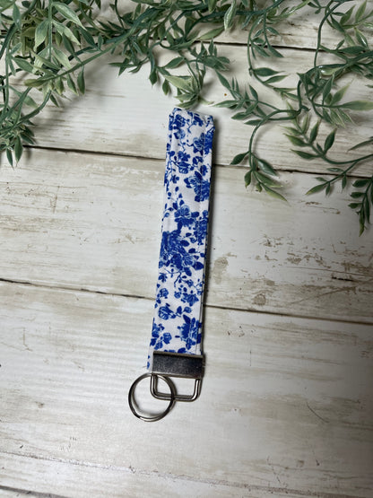 Blue and White Floral Key Fob Wristlet – Handmade Fabric Keychain, 1 Inch x 7 Inch Cotton Wristlet, Blue Pattern Key Holder for Her, Gift Idea
