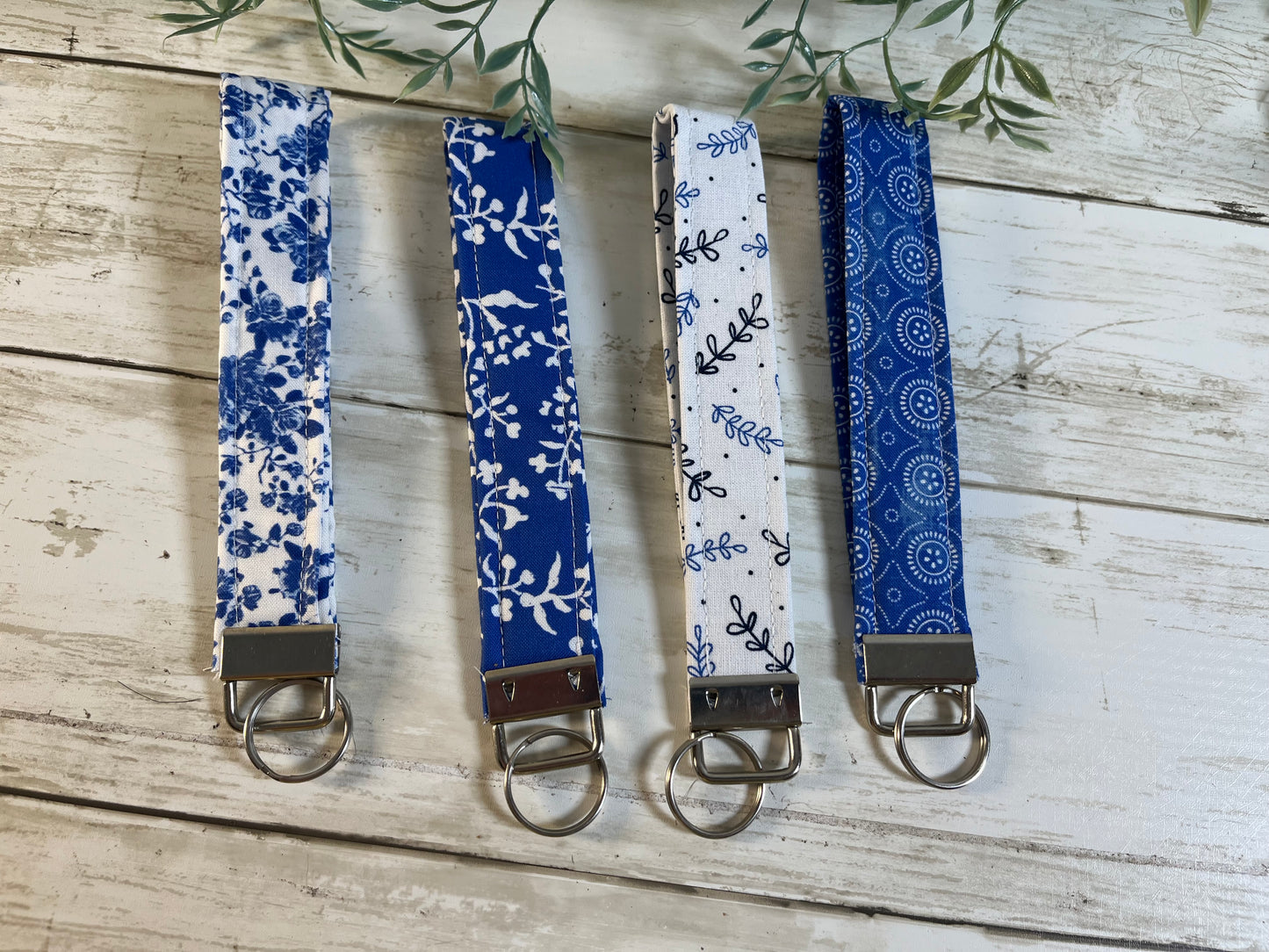 Blue and White Floral Key Fob Wristlet – Handmade Fabric Keychain, 1 Inch x 7 Inch Cotton Wristlet, Blue Pattern Key Holder for Her, Gift Idea
