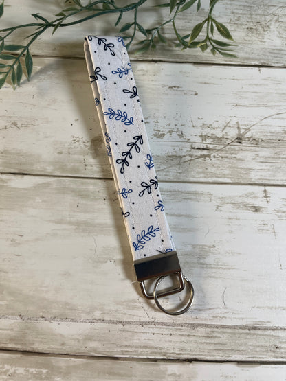 Blue and White Floral Key Fob Wristlet – Handmade Fabric Keychain, 1 Inch x 7 Inch Cotton Wristlet, Blue Pattern Key Holder for Her, Gift Idea