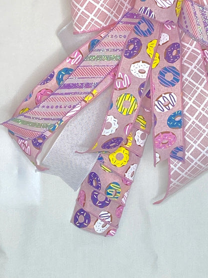 Candy cane door hanger, Donut theme decor, Pink candy cane, Candy land decor.  Pink and white Christmas door decor.