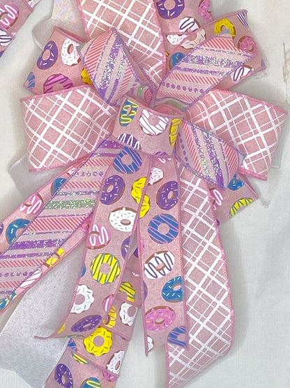 Candy cane door hanger, Donut theme decor, Pink candy cane, Candy land decor.  Pink and white Christmas door decor.